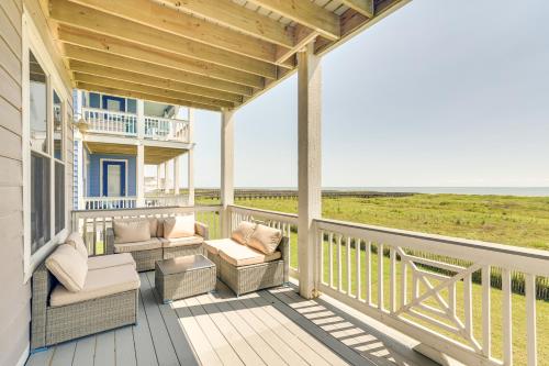 Walk to Beach Galveston Home with Resort Perks - photo 11