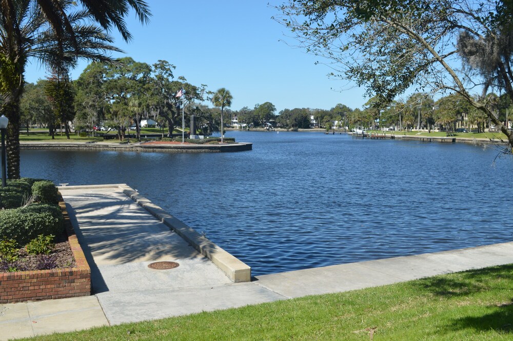 Tarpon Inn - photo 65