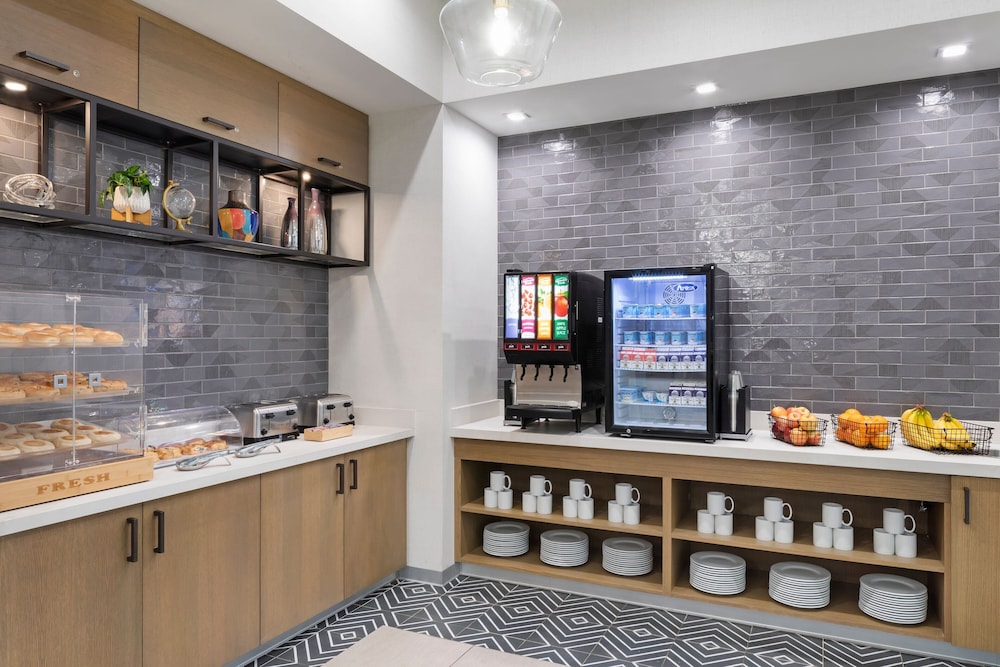 Residence Inn Chatsworth - photo 39