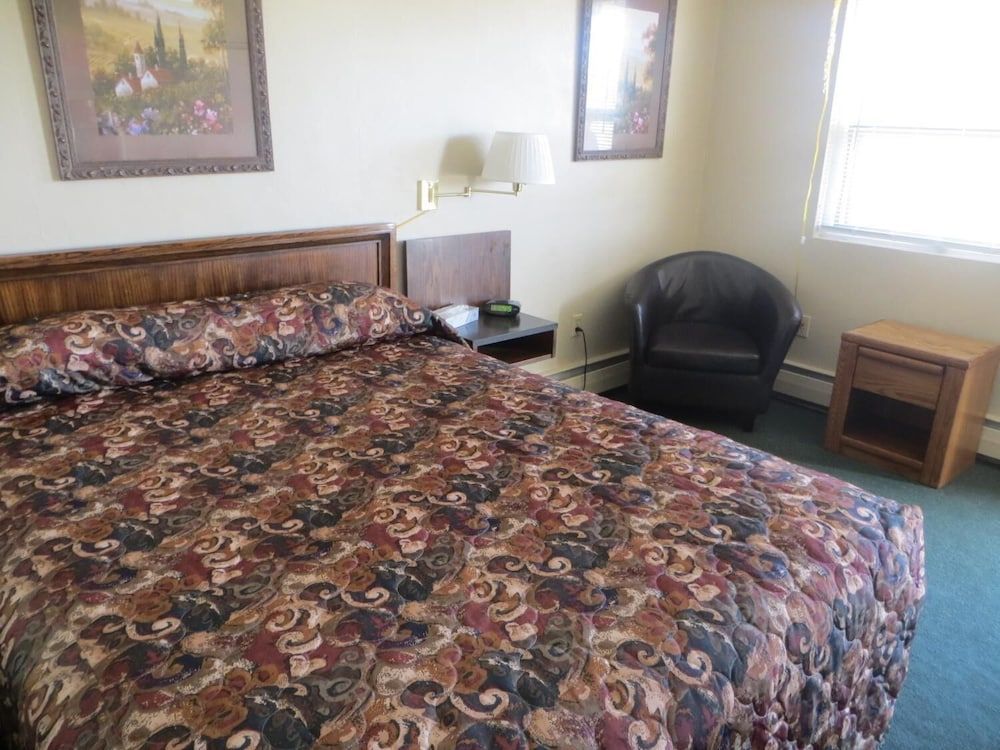 Budget Inn Motel Denison - photo 11