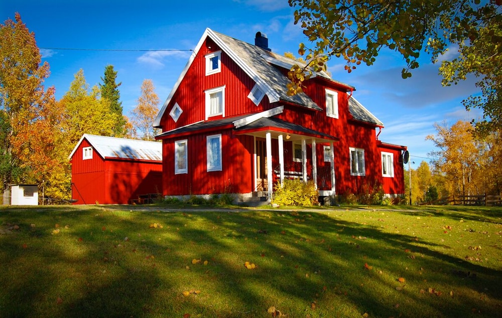 Furuheim Gard - carbon neutral hotel in Hattfjelldal
