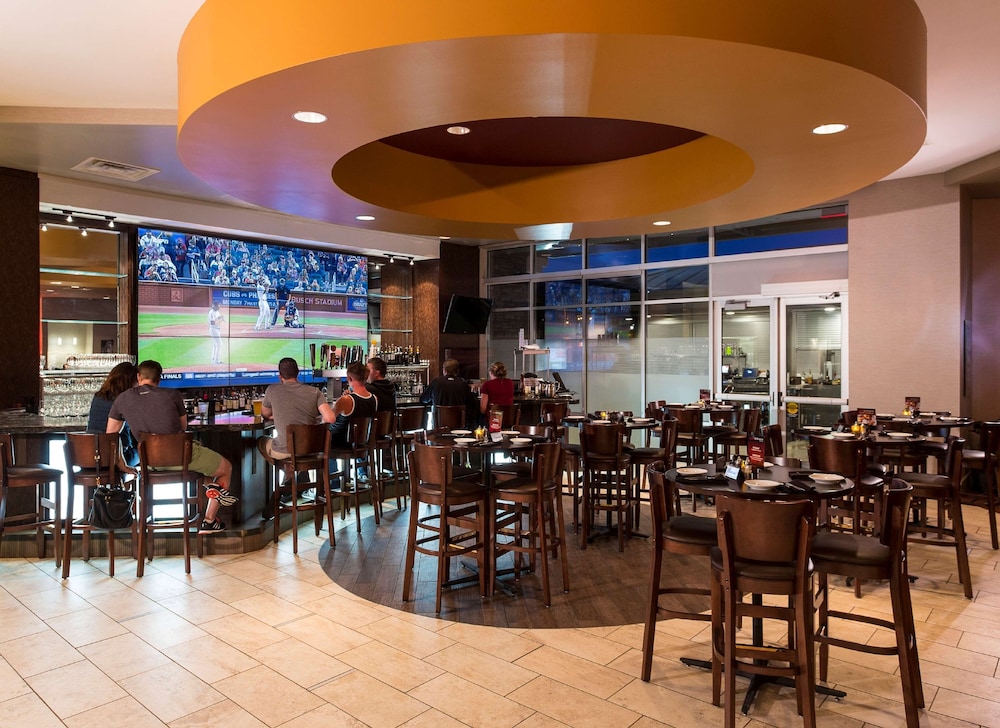 Hilton Garden Inn Sioux Falls Downtown - photo 42