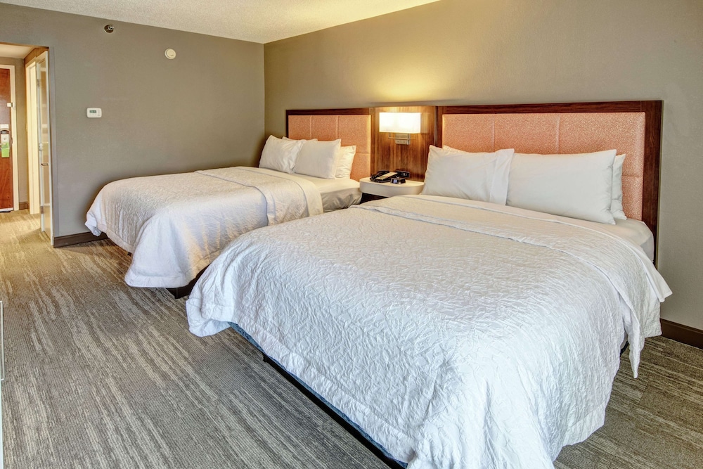 Hampton Inn Elizabeth City - photo 6