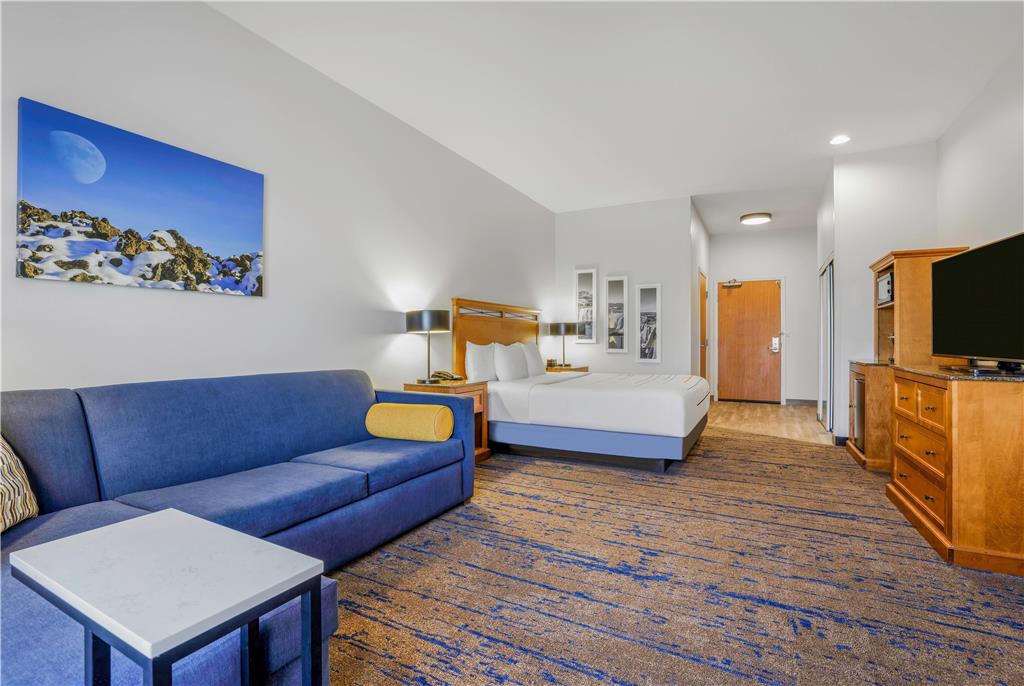 La Quinta Inn & Suites by Wyndham Twin Falls - photo 11
