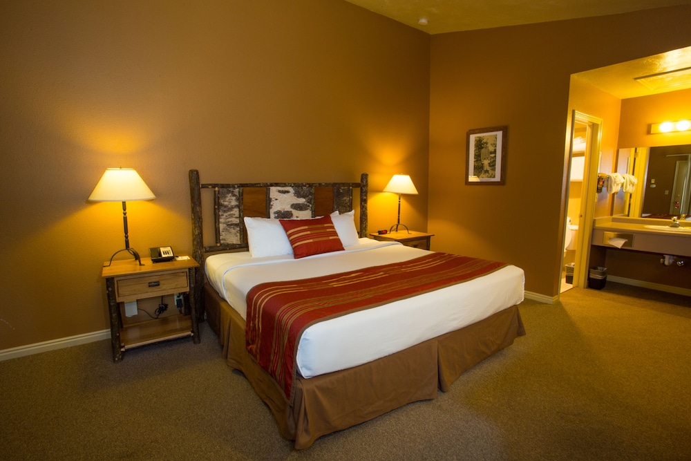 Headwater S Lodge Cabins At Flagg Ranch - photo 3