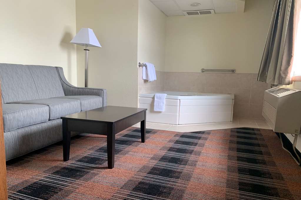 Baymont by Wyndham Waupun - photo 10