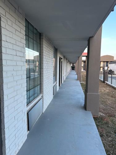 Motel 6 Chickasha Ok - photo 21