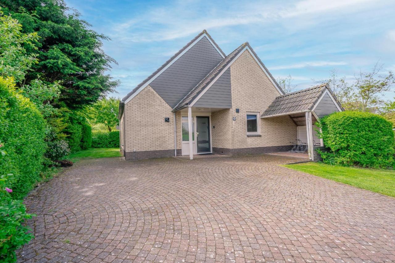 Villapark Kamperfoelie 65 in De Koog, Netherlands