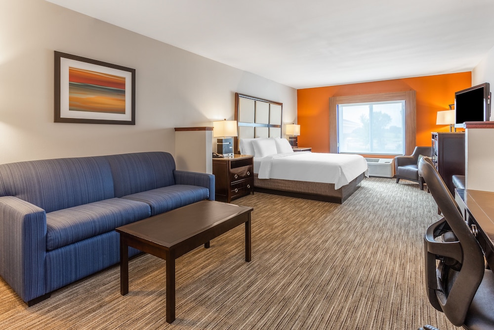 Holiday Inn Express Hotel & Suites Albert Lea I 35 by IHG - photo 6
