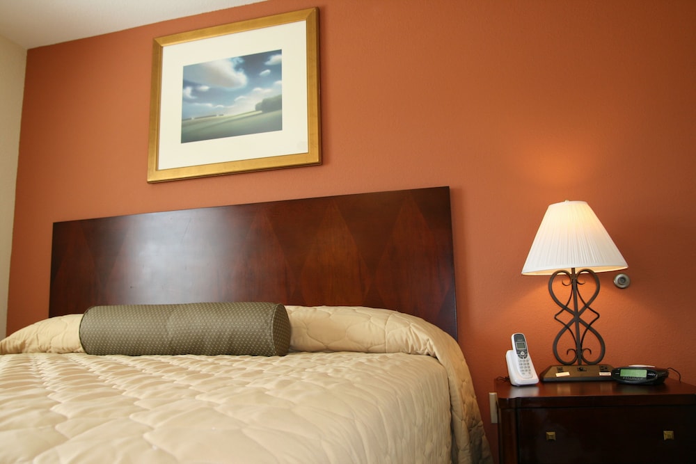 Affordable Suites Mooresville LakeNorman - photo 2