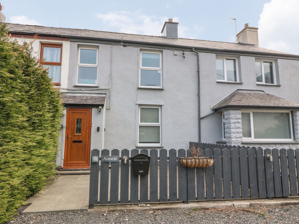 Annest in Bangor, United Kingdom