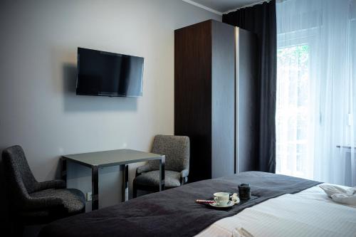 M&M Löwen Hotel — hotel in Radevormwald