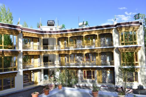 Hotel Lhalingkha in Leh, India