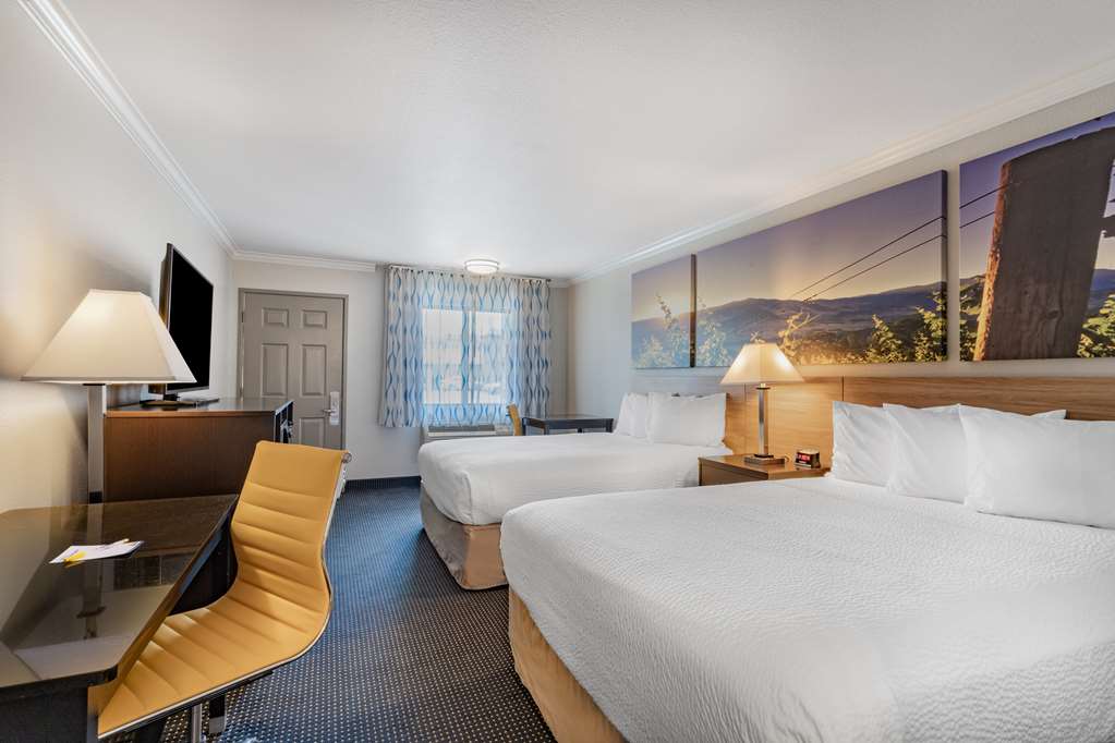 Days Inn by Wyndham Winnemucca - photo 23