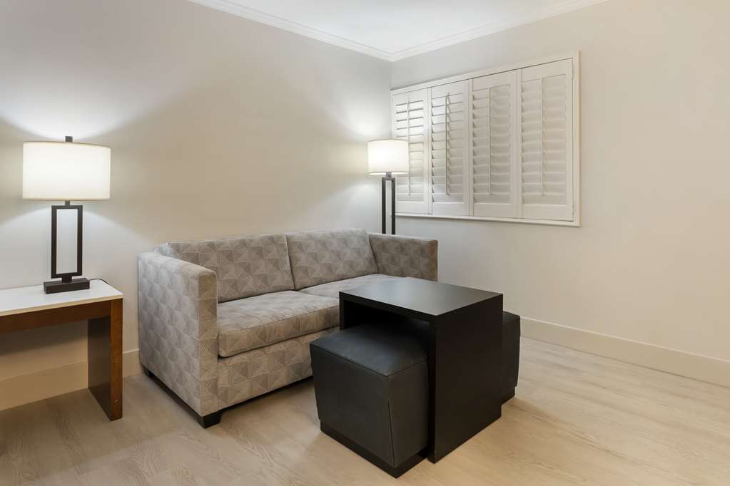 Best Western Plus All Suites Inn - photo 20