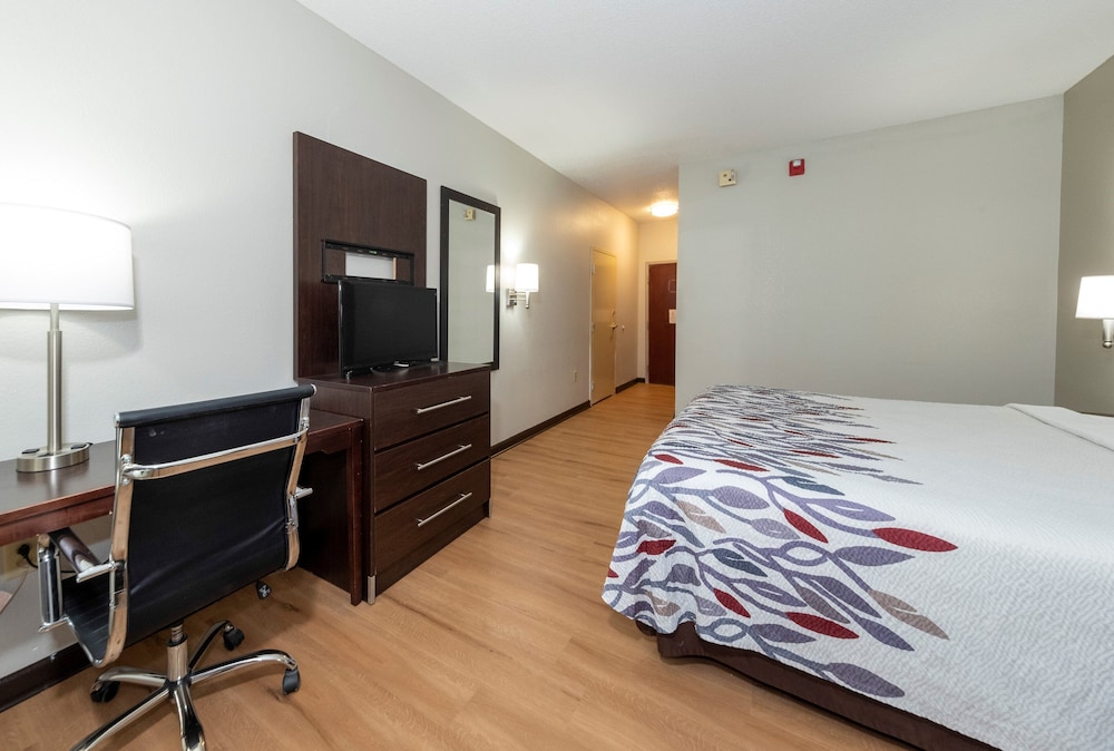 Red Roof Inn Atlanta Southeast Stockbridge - photo 13