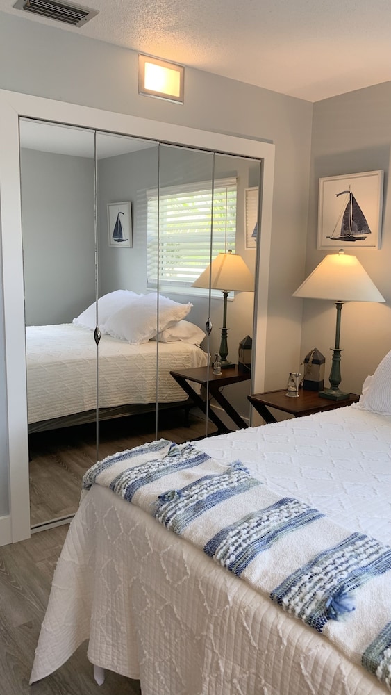 Poolside Retreat Boynton Beach — Boynton Beach — photo 4