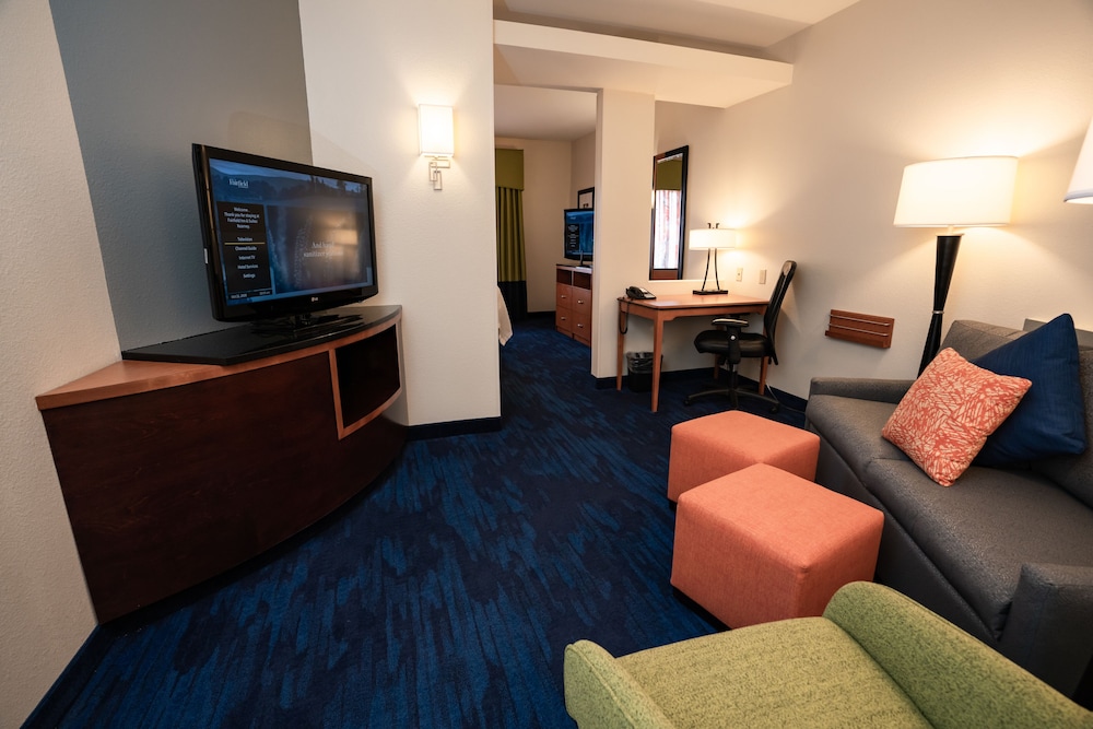 Fairfield Inn & Suites Kearney - photo 8