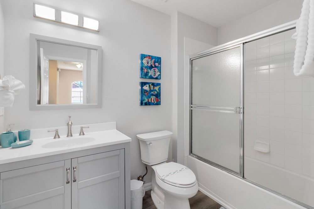 Disney Area 4 bed 3.5 Bathroom Emerald Island - photo 14