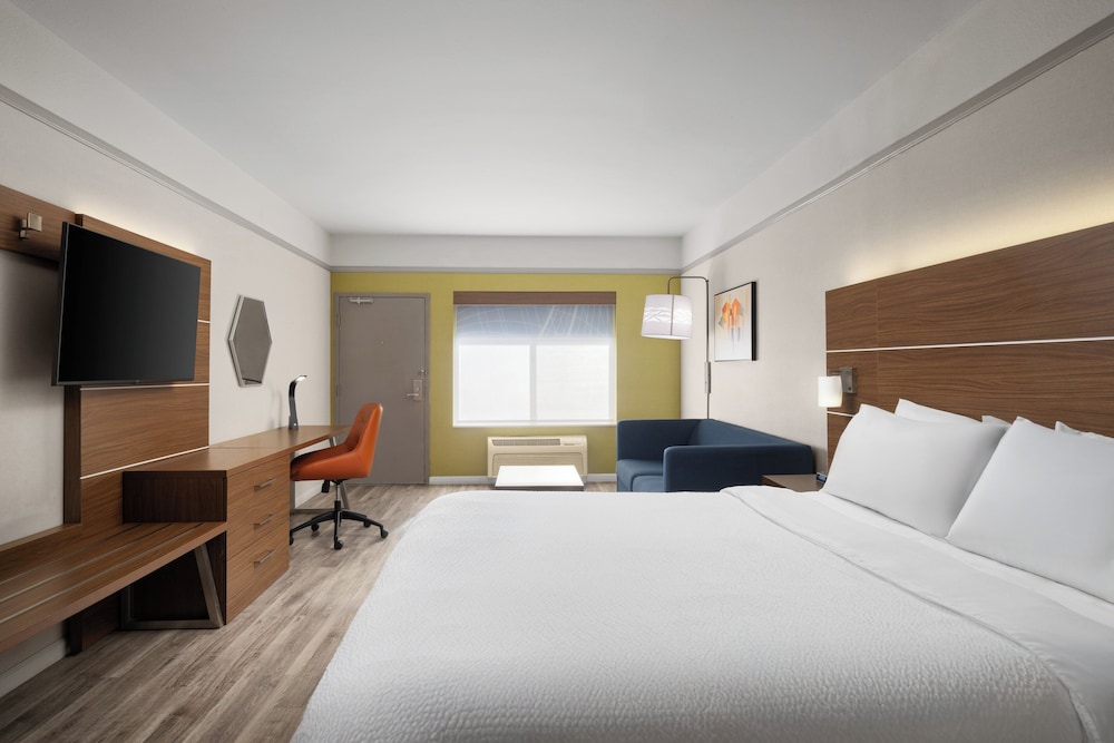 Holiday Inn Express Hotel & Suites San Dimas by IHG - photo 17