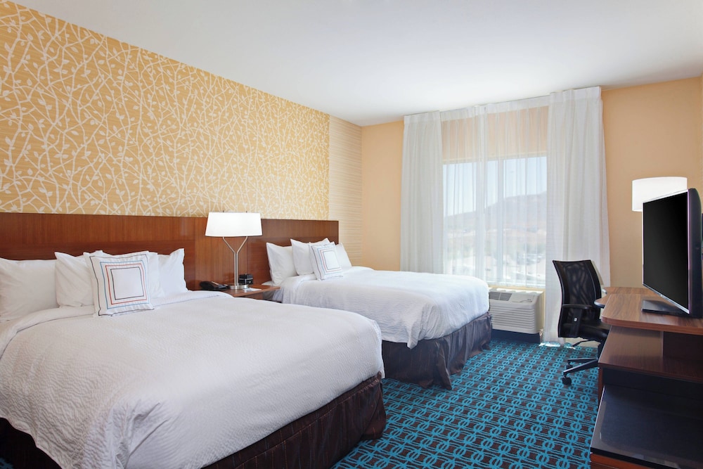 Fairfield Inn & Suites by Marriott Tucumcari - photo 8
