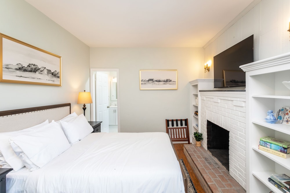 The Legacy Inn - photo 12