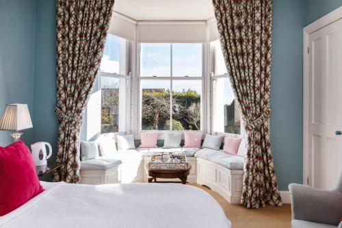 Newton Cottage — Porthcawl — photo 5