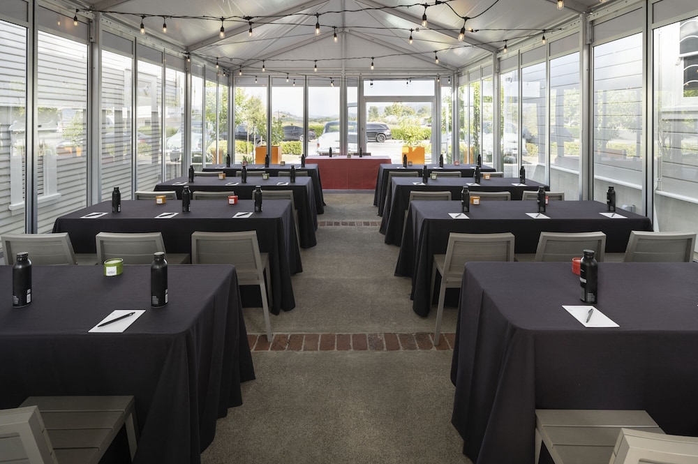 Dr. Wilkinson's Backyard Resort and Mineral Springs a Member of Design Hotels - photo 44