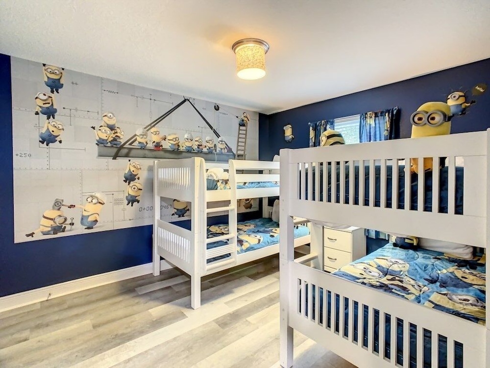 Fun Games & Relaxation At Solterra Resort 6 Bedroom Home by Redawning - photo 7