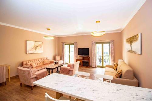 Sampa Home — 4-Star Luxury Hotel in Sparti, Greece