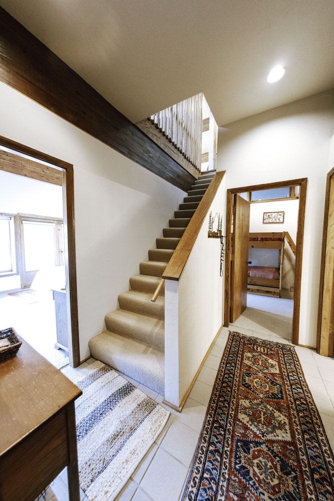 Mountain Summit Serenity Aspen Views Adventure — Aspen