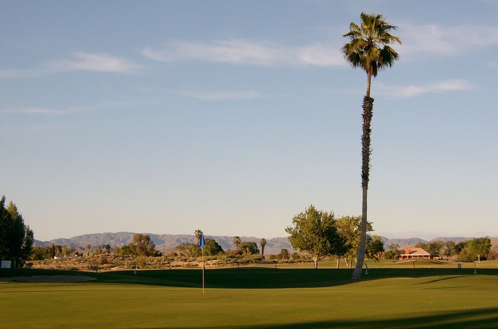 Twentynine Palms RV Resort and Cottages - photo 25