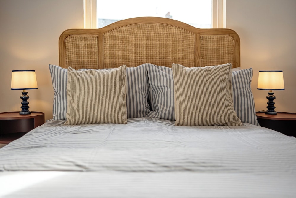 Stunning HighStreet Escape in Cheltenham in Cheltenham, United Kingdom