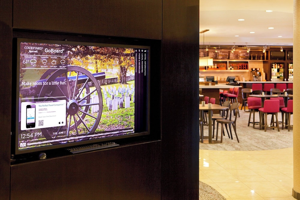 Courtyard Marriott Gettysburg - photo 16