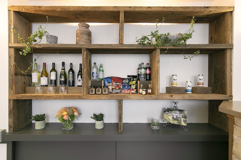 Half Moon Bay Lodge - photo 3