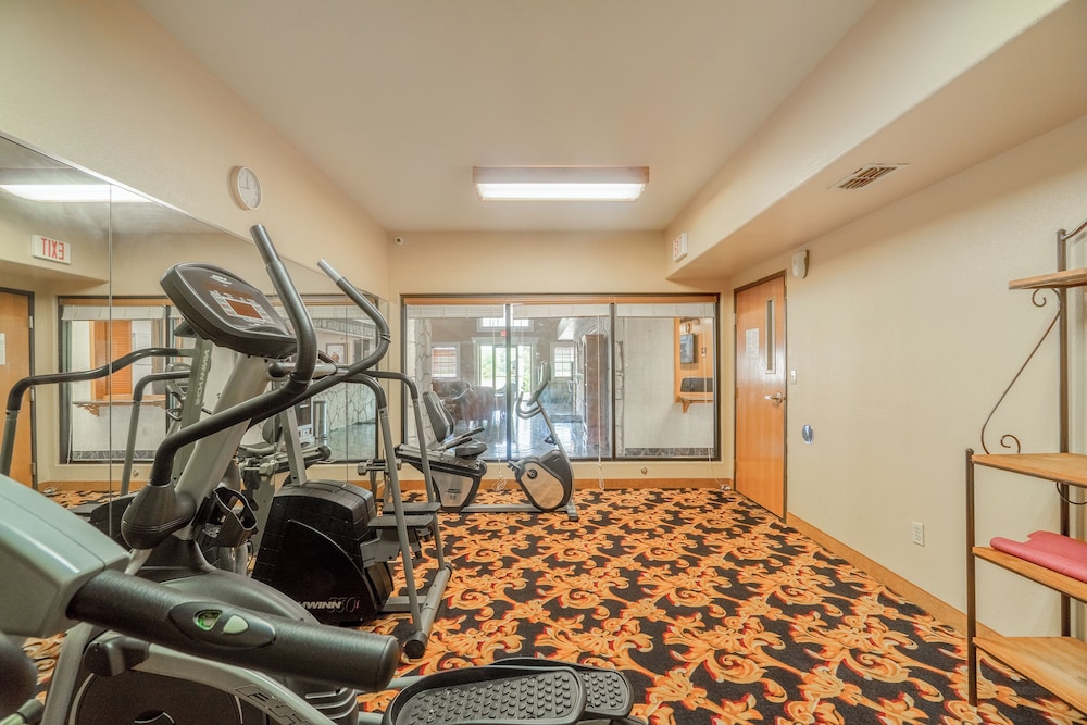 Texan Inn By Oyo Beeville Us 181 - photo 62