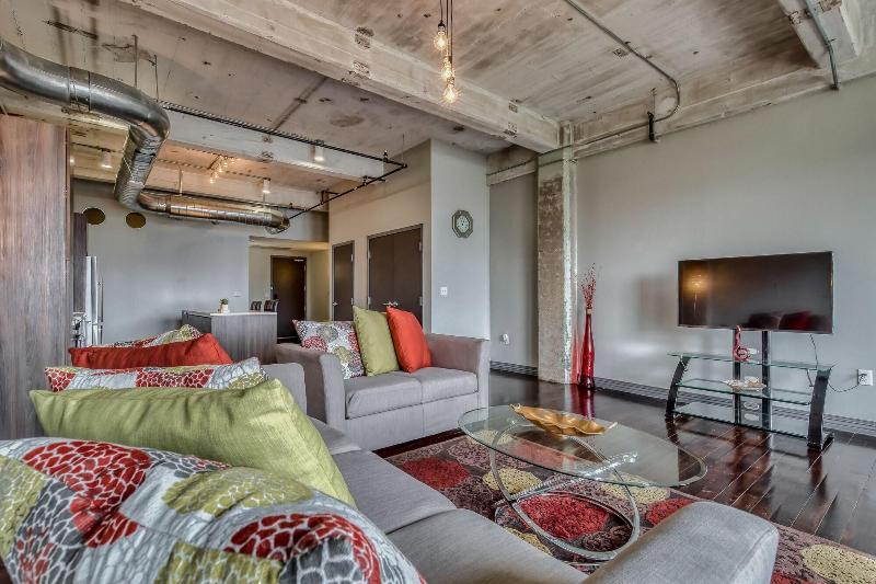 Luxury Downtown Dallas Stay by Amyfinehouse - photo 140