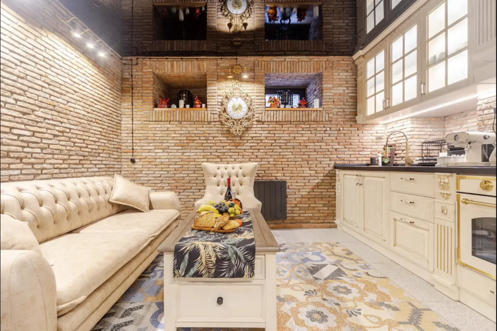 Luxury Home in Old Tbilisi with Terrace