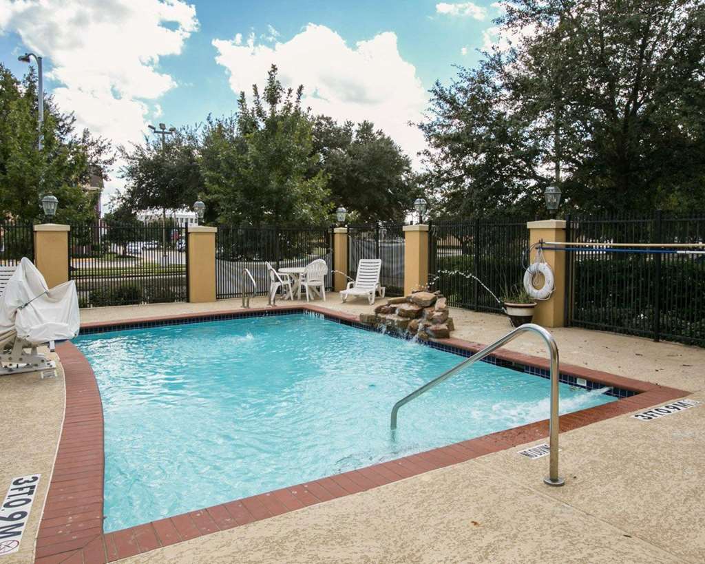 Sleep Inn & Suites Highway 290 NW Freeway - photo 24