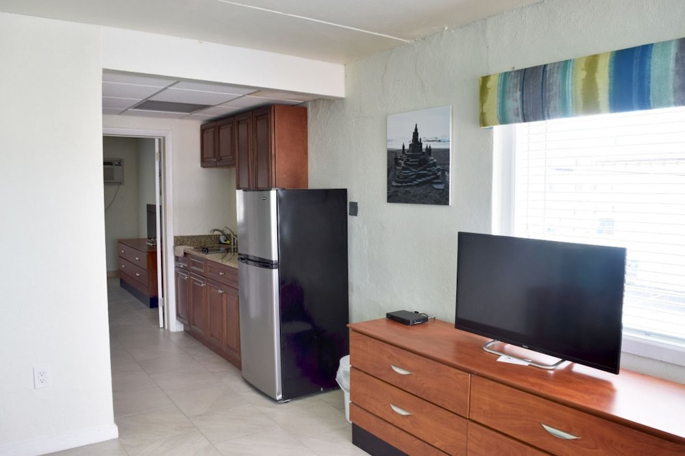 The Blue Marlin Resort - photo 4
