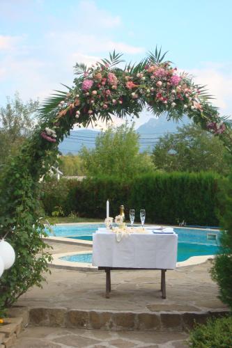 Family Hotel Svatovete in Apriltsi, Bulgaria