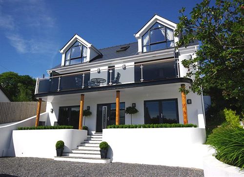 Pen Coed B&B — 4-Star Luxury Hotel in Narberth, United Kingdom