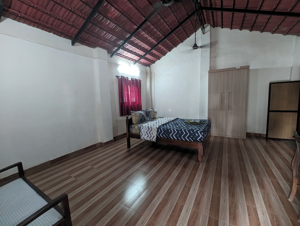 Vinsons Cottages in Madgaon, India