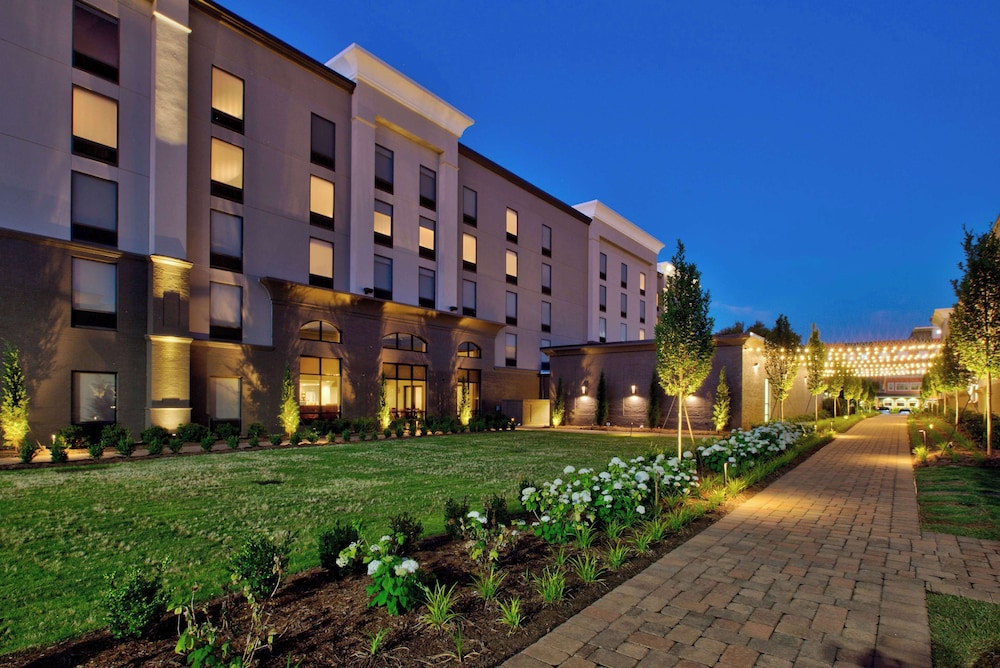 Hampton Inn & Suites Spartanburg I 26 Westgate Mall - photo 26