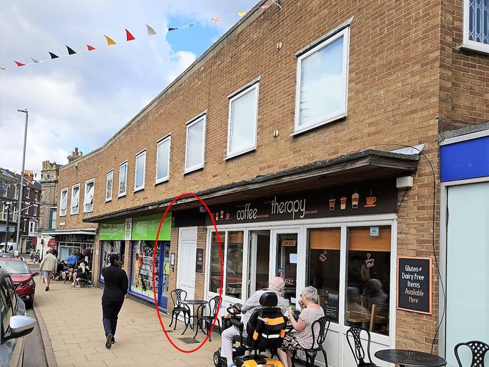 Charming 1 bed Apartment in Cromer Town Centre — 4-Star Luxury Hotel in Cromer, United Kingdom