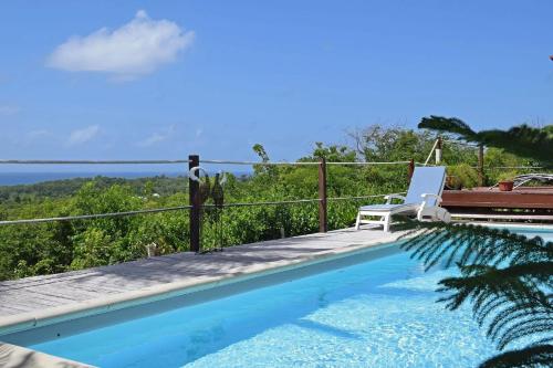 Villa moderne avec piscine à Sainte Anne 154 m vue mer — 4-Star Luxury Hotel in Sainte-Anne, Guadeloupe
