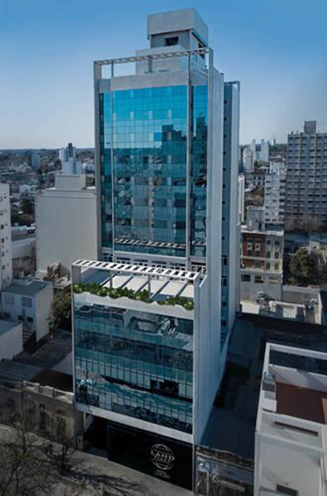 Hotel Land Plaza La Plata in La Plata, Argentina