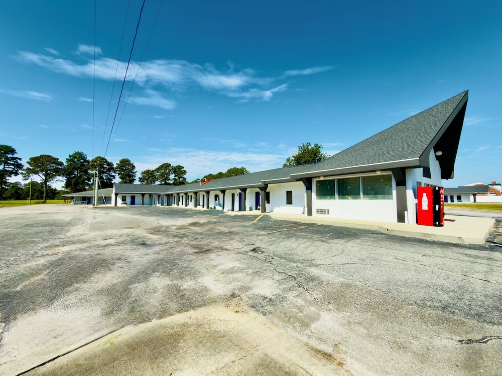 Ross Motel - photo 32