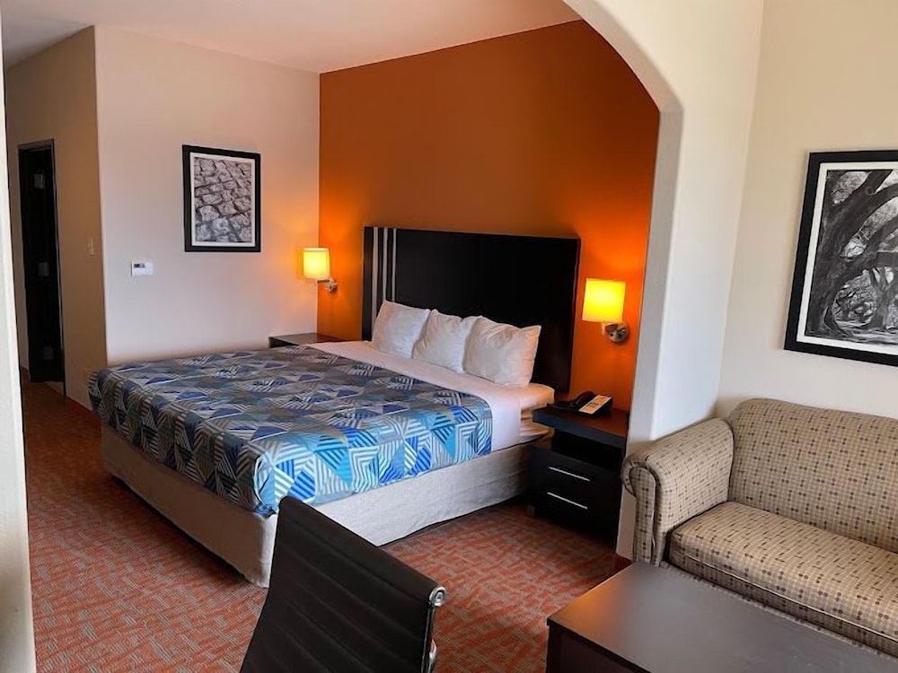Lucky Villa a boutique Hotel - featured photo