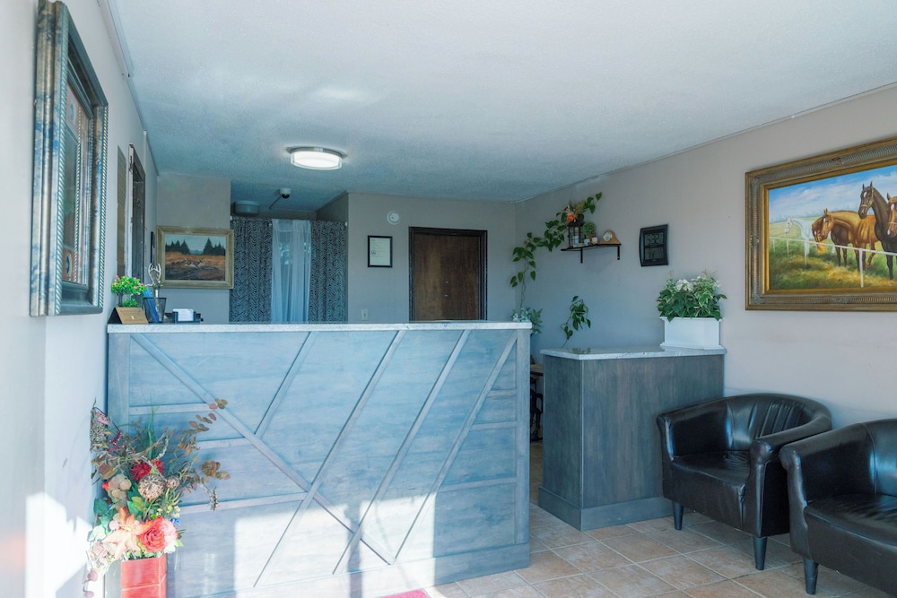 Lebo Inn - photo 3